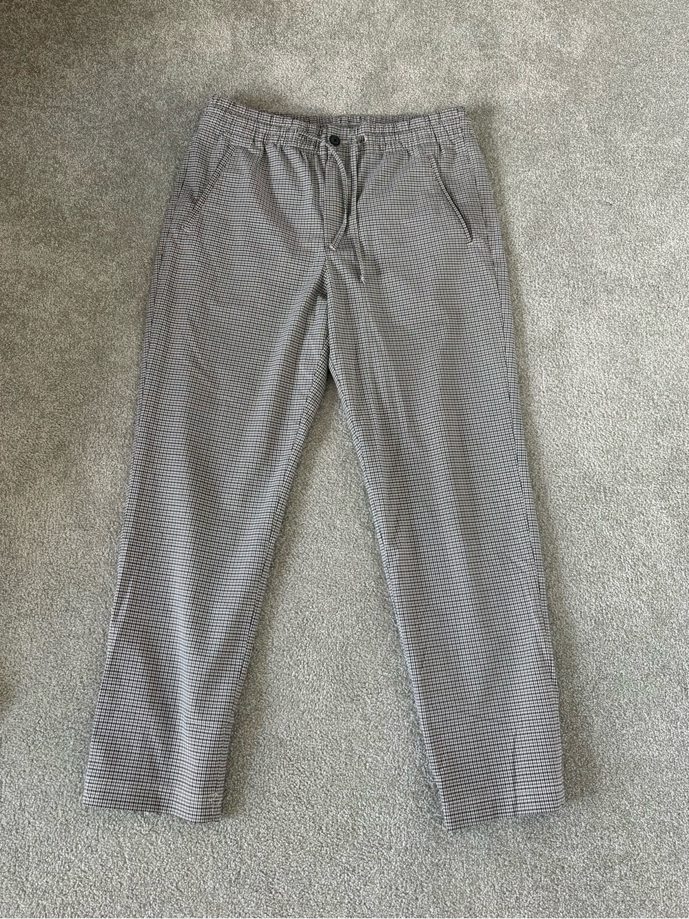 H&M Men's Black & White Checked Drawstring Trousers